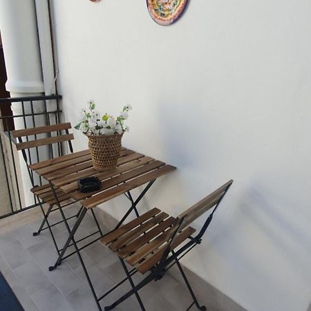 Tony & Doris Home Giardini Naxos Luaran gambar