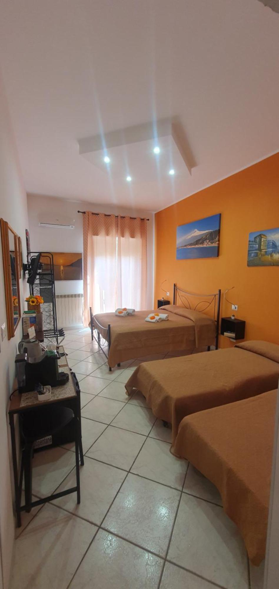 Tony & Doris Home Giardini Naxos Luaran gambar